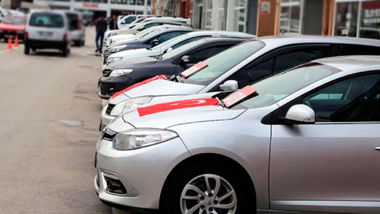 Araba almak isteyenlere müjde: İkinci el araba fiyatlarında da indirimler gerçekleşecek